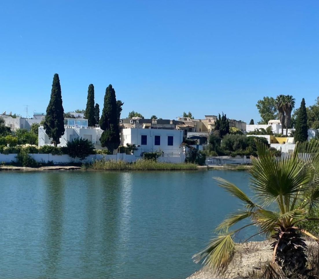 "L'Abri Cotier" Appartement 3 Chambres Haut Standing Port Punique Carthage Douar ech Chott Eksteriør bilde